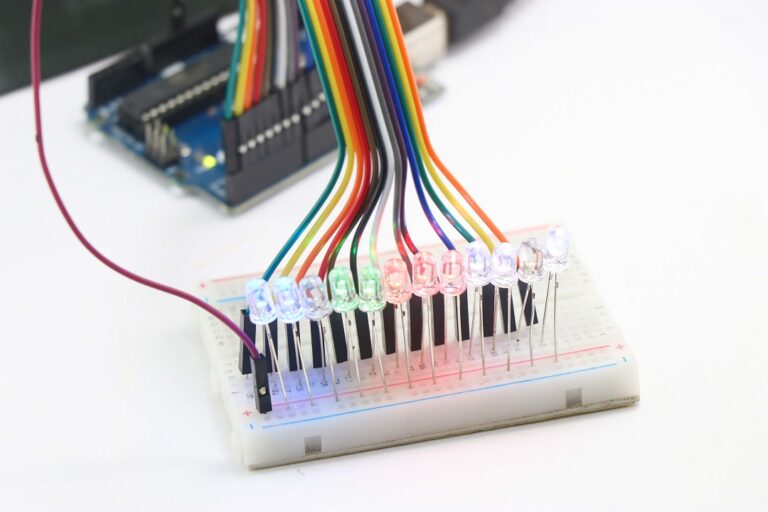 Easy Led Chaser Using Arduino Letsmakeprojects 3152